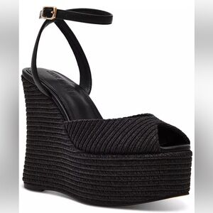 Steve Madden Wanona Black Raffia Wedge Sandals Sz 10M Peep Toe NWOB